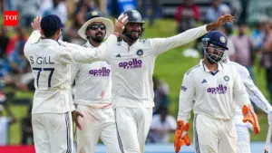 India retain upper hand despite Sri Lanka fightback