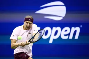 Zverev defeats Van de Zandschulp in straight sets to enter US Open semis
