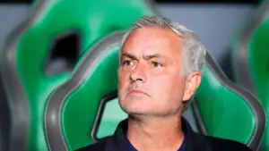 "We would have drawn against a dead team": Mourinho criticises his players and refuses to make an exception for Guler - Goal.com